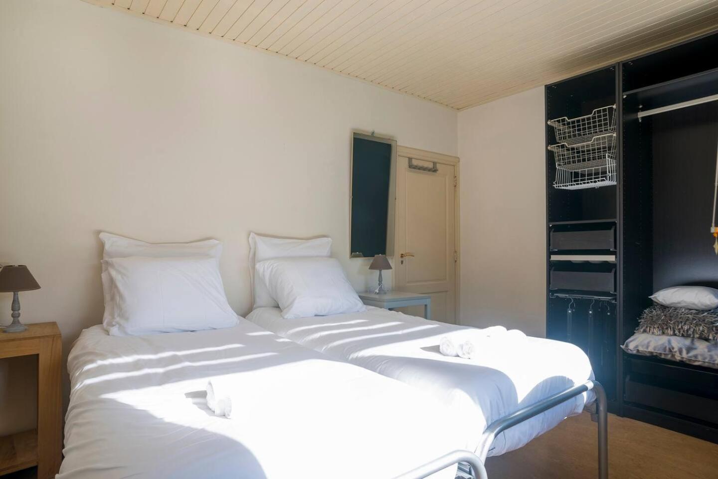 Xxl House With Free Parking & 3 Bedrooms 提耳堡 外观 照片